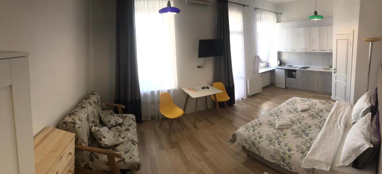 Apartment On Sumskaya No Smoking Kharkiv Extérieur photo