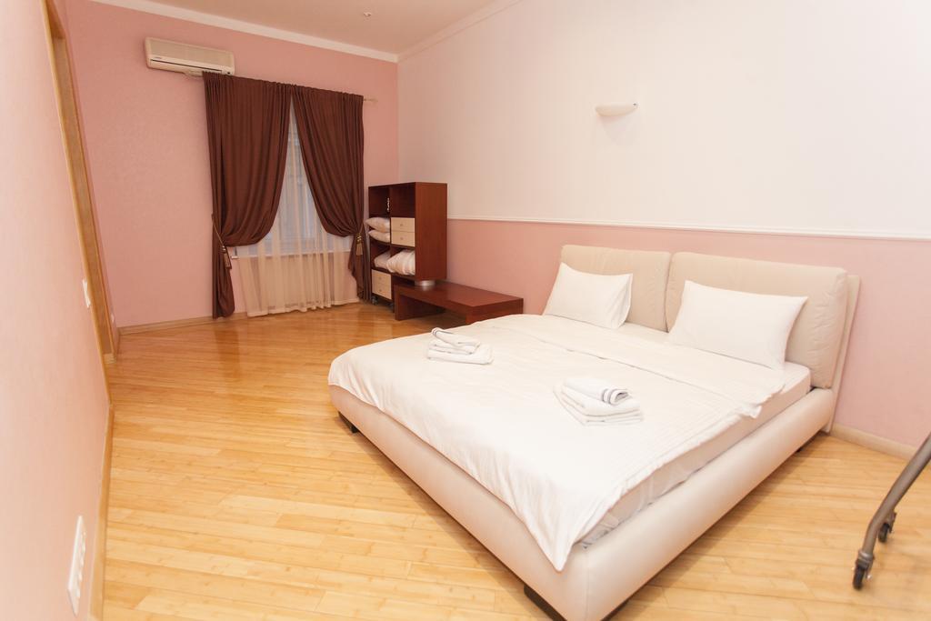 Apartment On Sumskaya No Smoking Kharkiv Extérieur photo