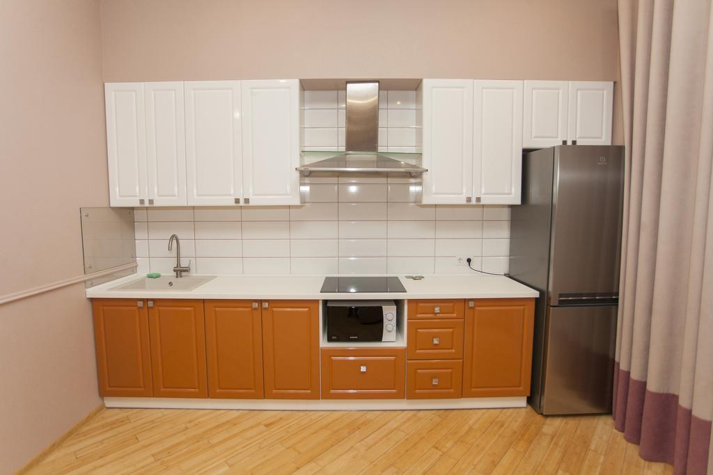 Apartment On Sumskaya No Smoking Kharkiv Extérieur photo