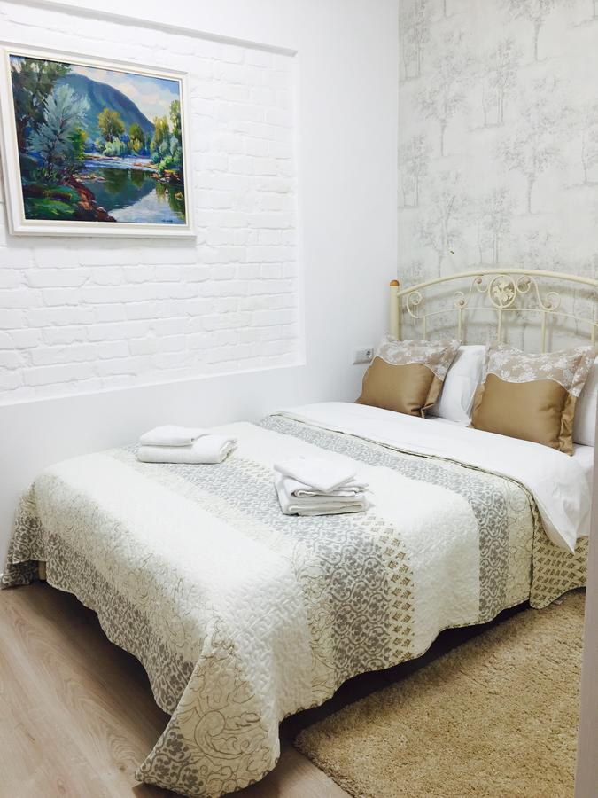 Apartment On Sumskaya No Smoking Kharkiv Extérieur photo