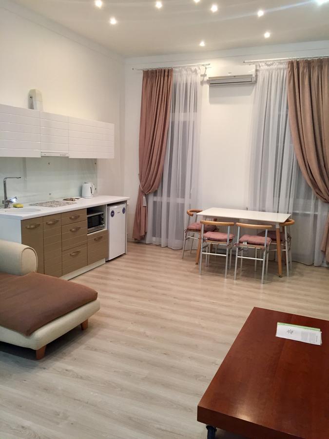 Apartment On Sumskaya No Smoking Kharkiv Extérieur photo